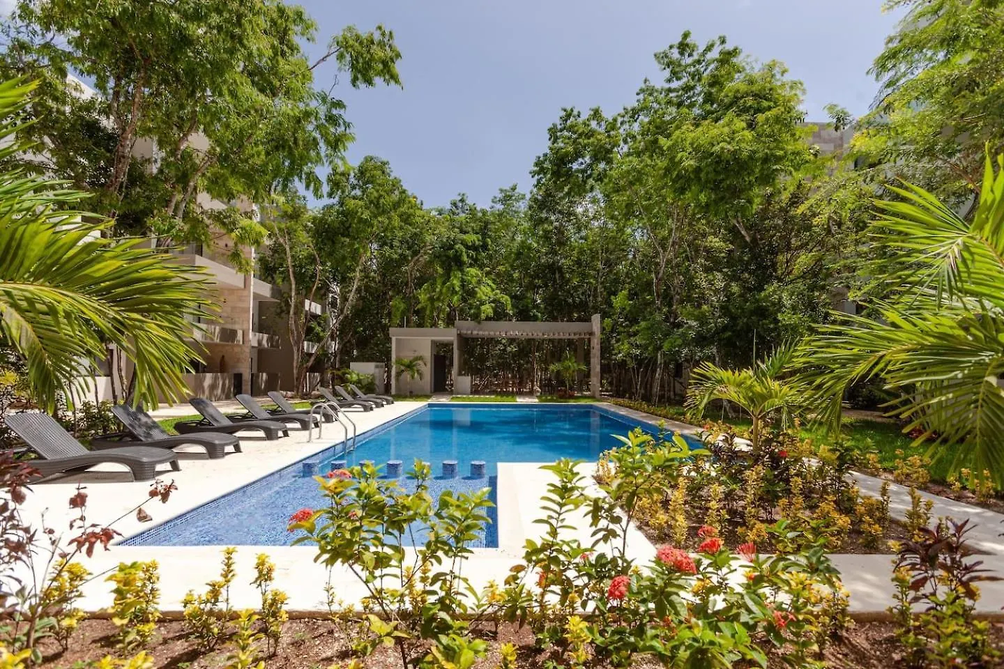 Rayodesol Condo Gated, 10Min To Beach,Gym,6Pools 普拉亚卡门