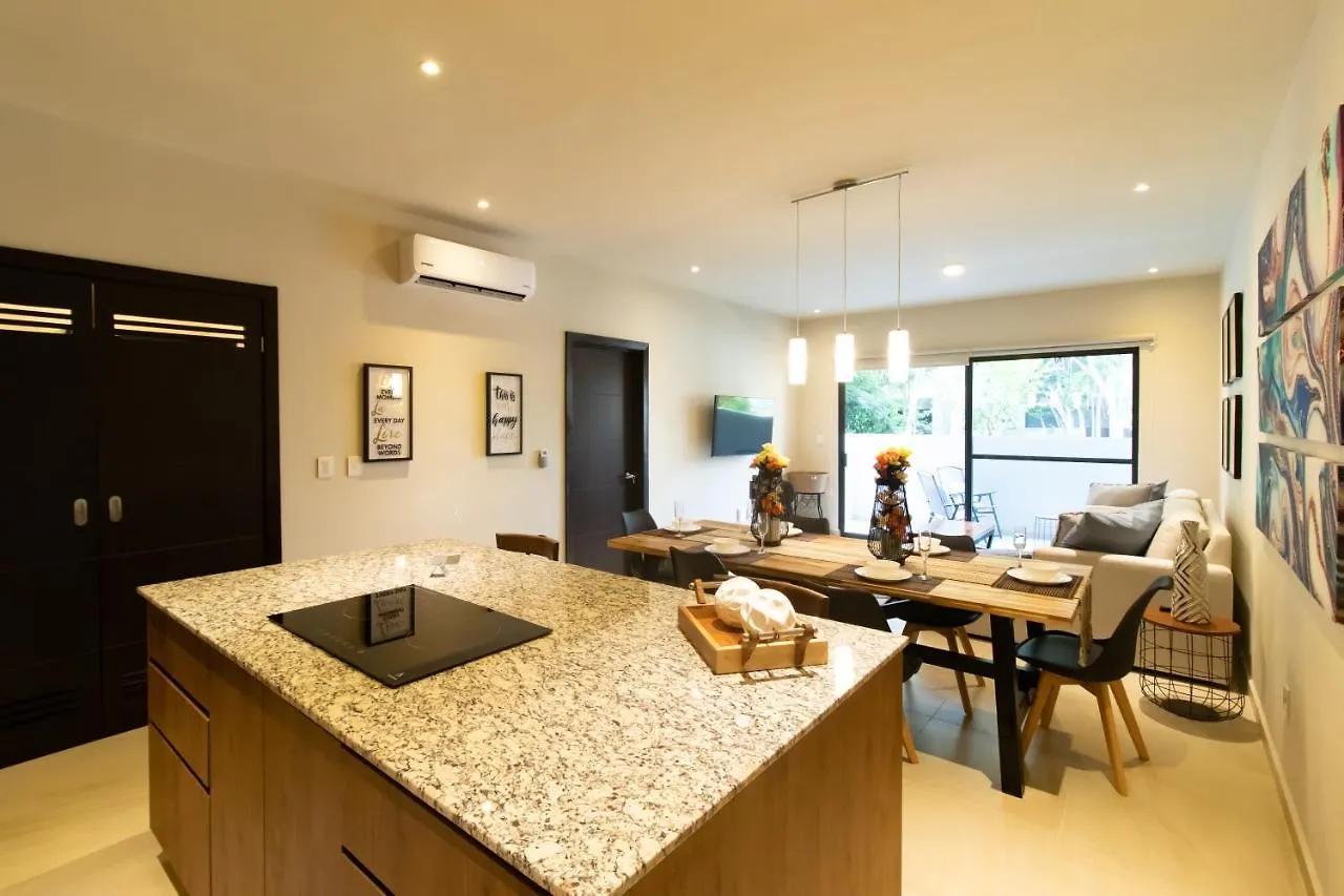 Apartment @ Rayo De Sol! In Playa Del Carmen 0*,