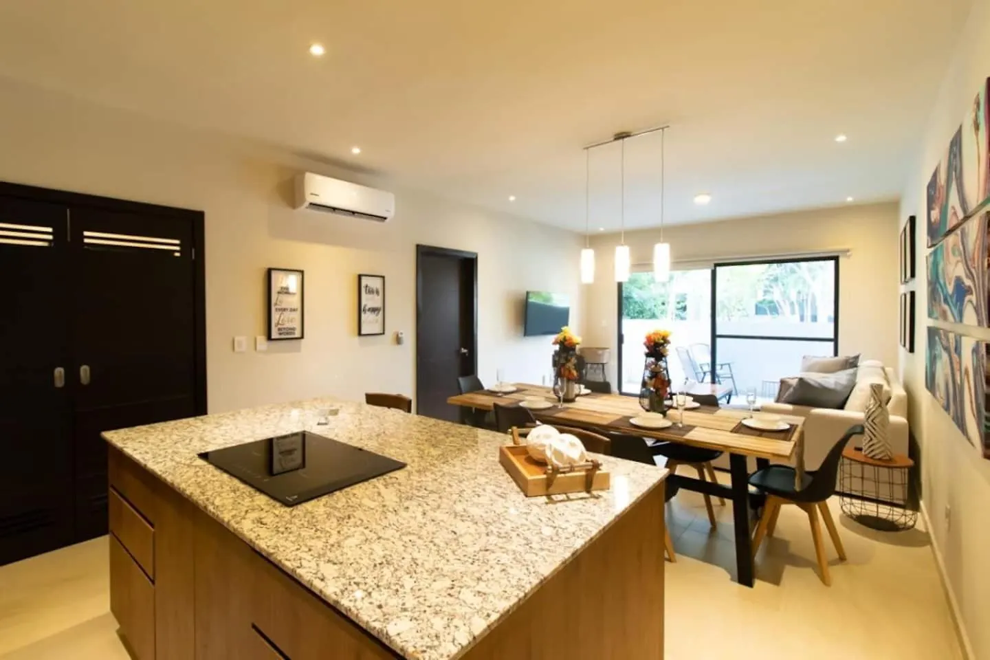 Rayodesol Condo Gated, 10Min To Beach,Gym,6Pools Playa del Carmen