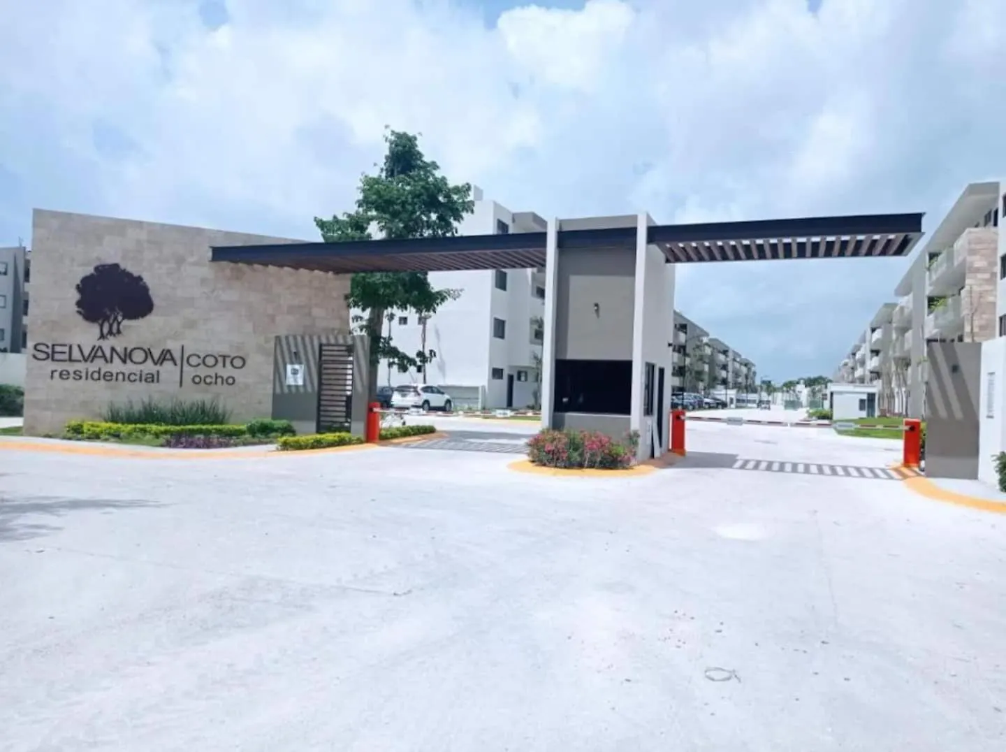 Holiday home Rayodesol Condo Gated, 10Min To Beach,Gym,6Pools Playa del Carmen